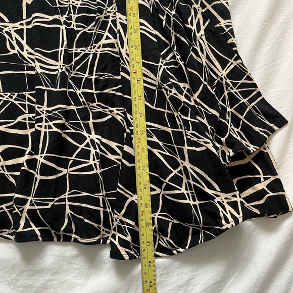 Anne Klein Sleeveless Faux Wrap Black & Cream Dress (L) - Picture 9 of 11